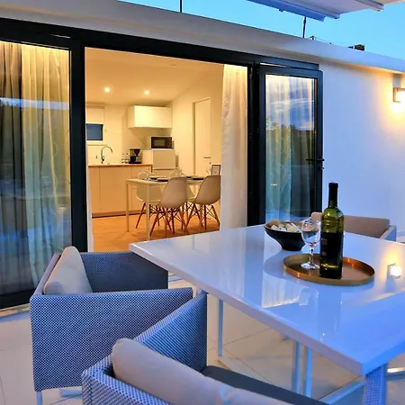 Apartment First *