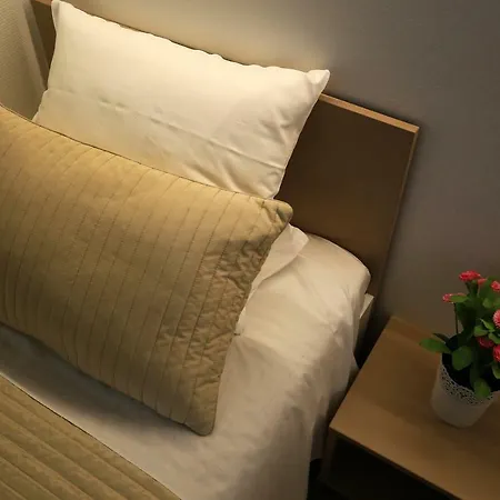 Apartment First *