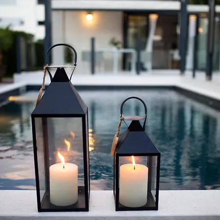 扎达尔第一公寓 公寓 扎达尔