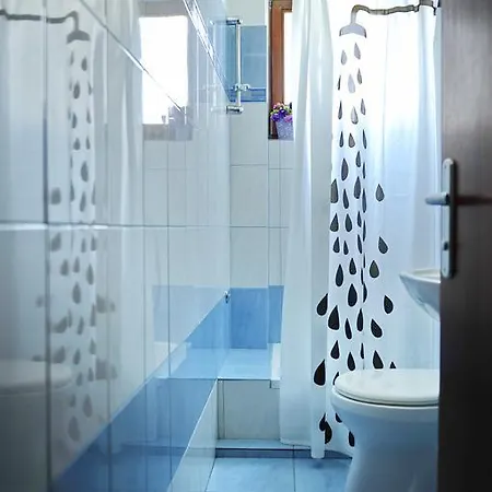 扎达尔第一公寓 公寓