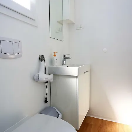 扎达尔第一公寓 扎达尔